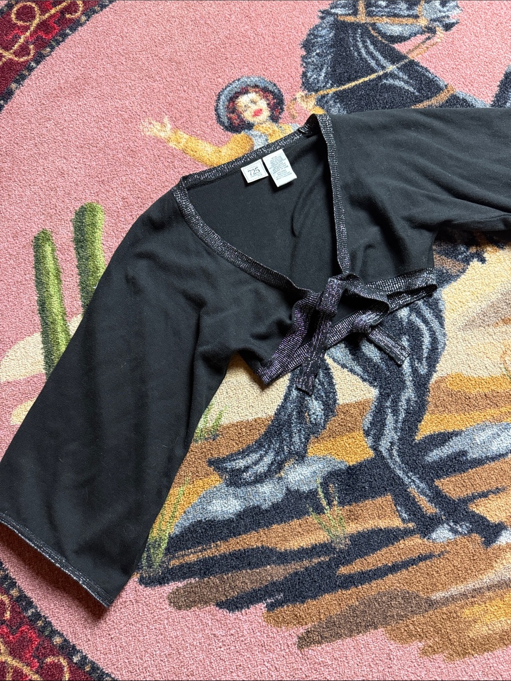 Y2K VINTAGE CROP TOP - Picture 2 of 10